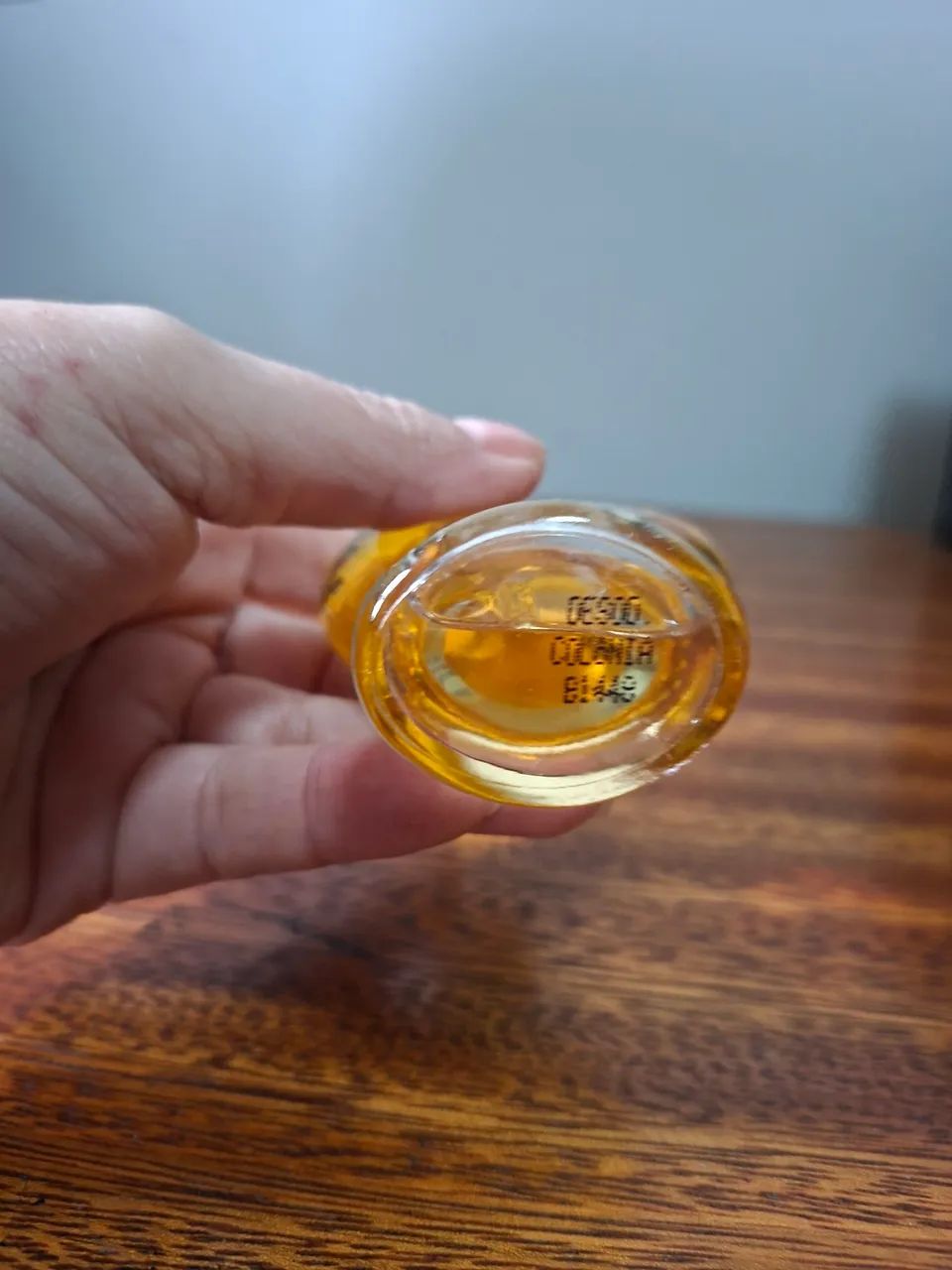 Perfume vidro antigo Toque de amor - Foto 2