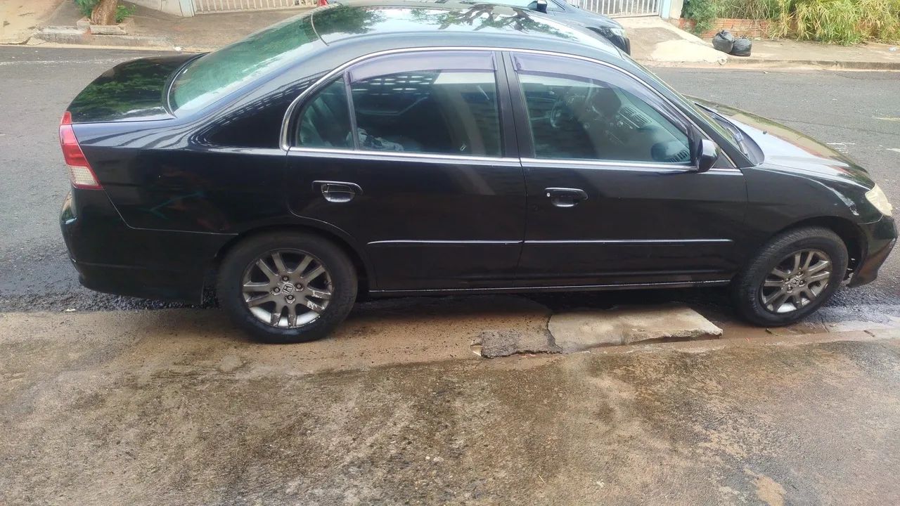 Honda Civic Sedan Lx/lxl 1.7 16V 115cv Aut. 4P 2005