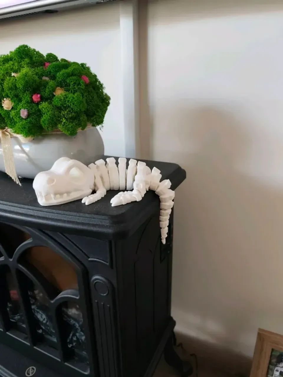Esqueleto de dinossauro flexivel - Foto 2