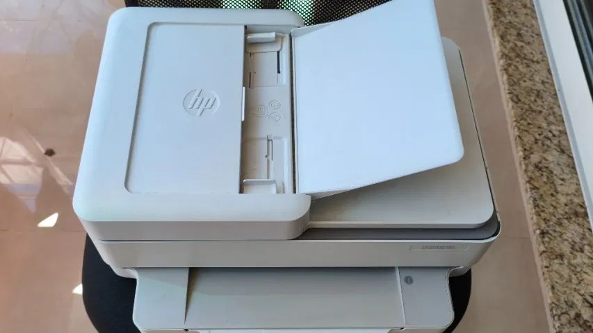 Impressora HP DeskJet Plus Ink Advantage 6476 - Foto 2