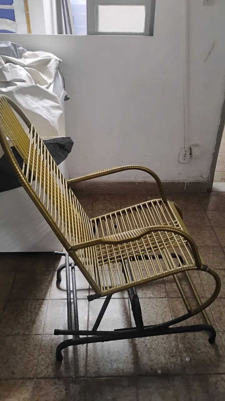 Vendo está cadeira de balanço  - Foto 3
