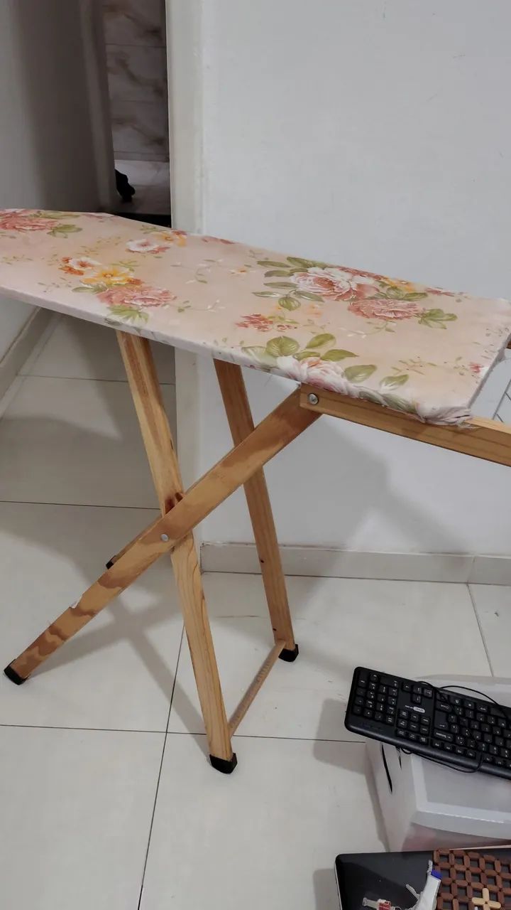 Tábua de passar Roupa de madeira