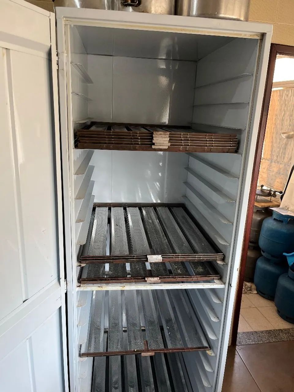 Forno de pão e armário de pão  - Foto 2