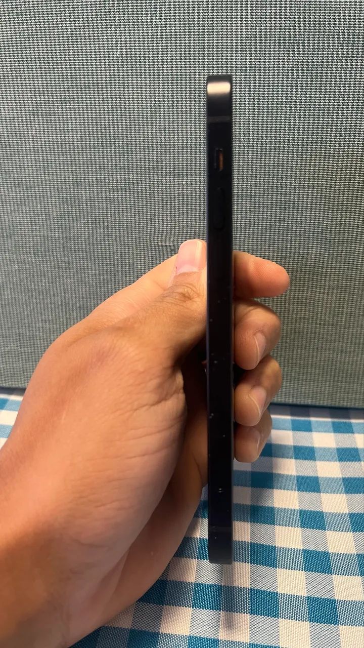 Celular IPhone 12 64GB - Foto 4