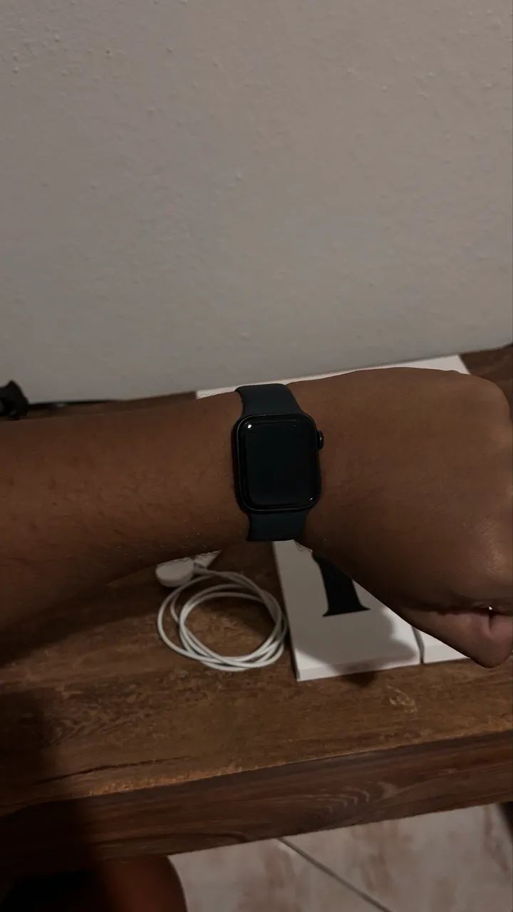Vendo Apple Watch SE 2º geração  - Foto 2
