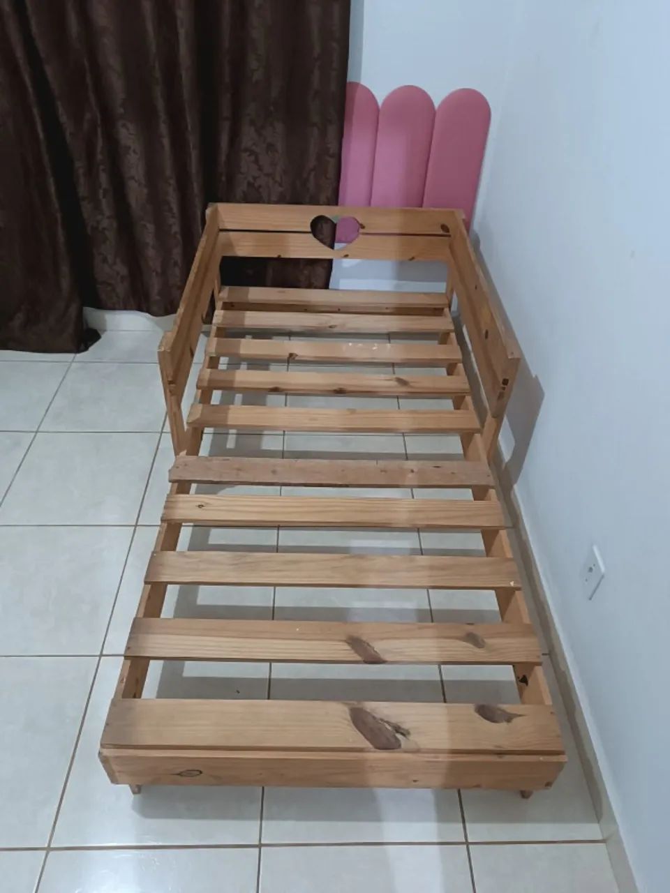 Estrado de Cama