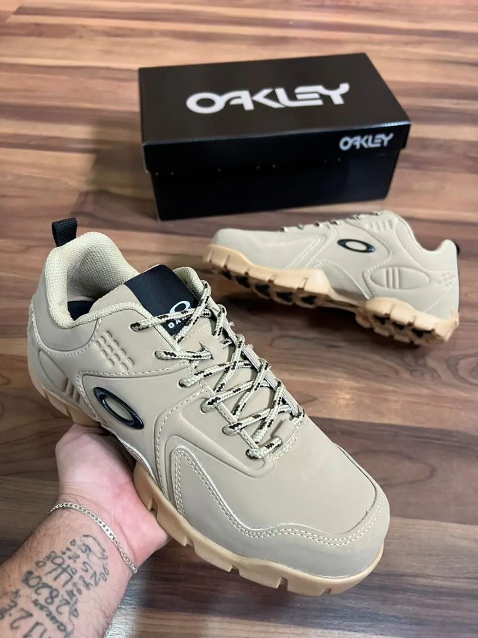 Tênis Oakley Stratus Couro Cor: Branco/Bege Premium Masculino Disponível 38 ao 43 (Foto Re - Foto 3