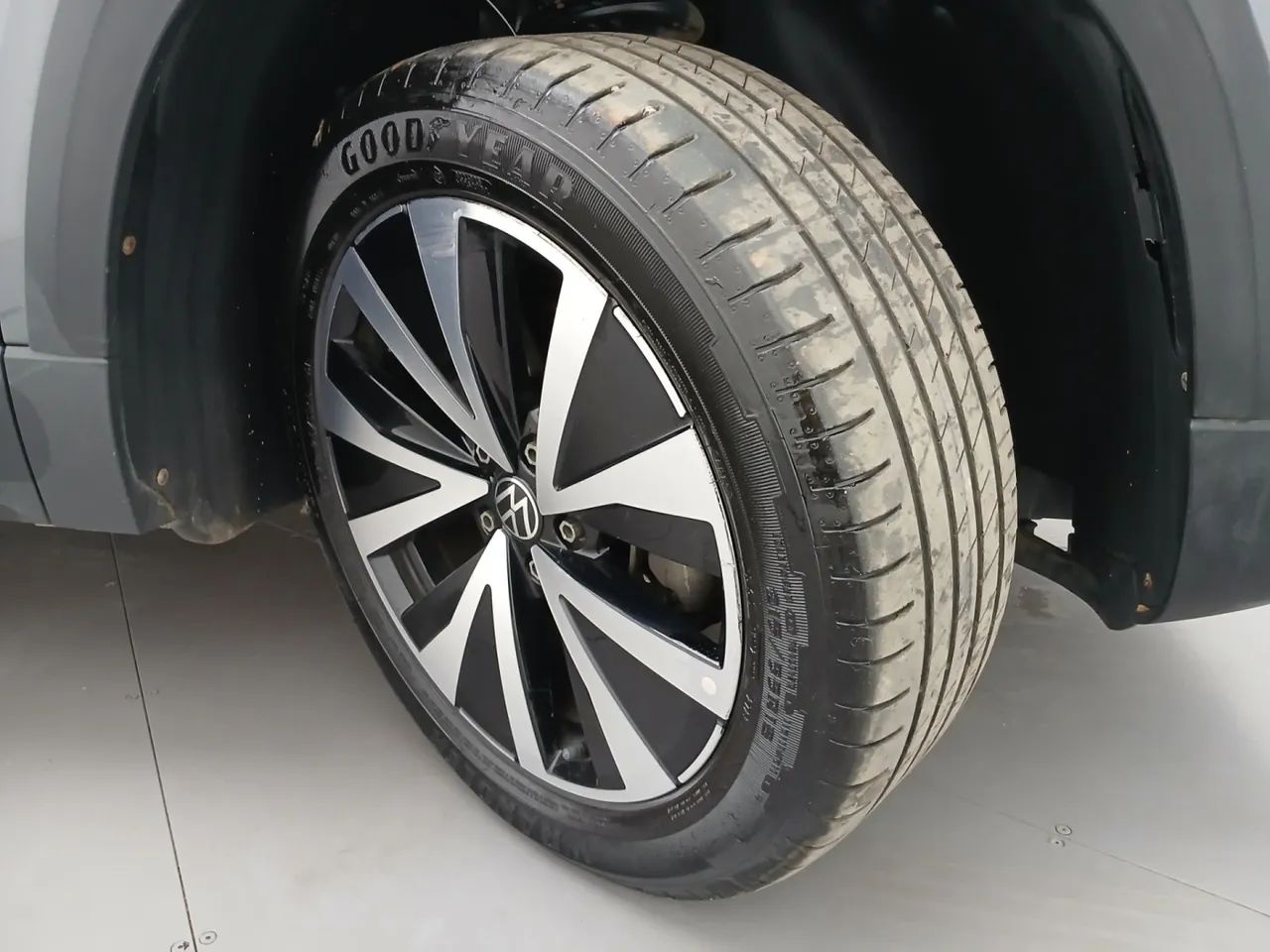 Volkswagen Taos Highline 1.4 250 TSI Flex Aut., foto 13 de 18