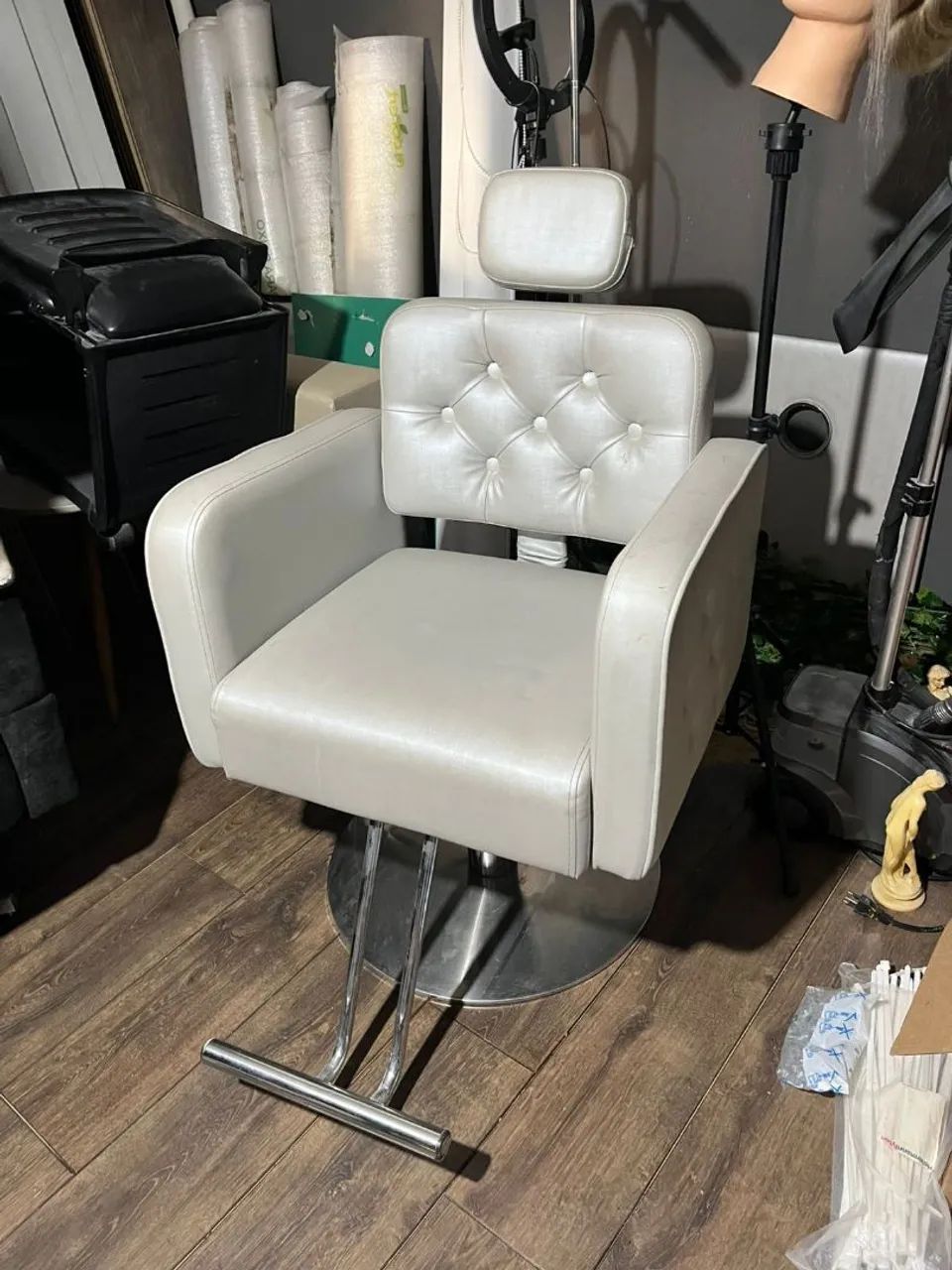 Cadeira para maquiagem profissional