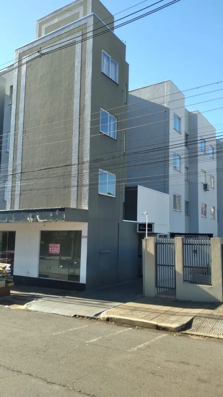 Vendo apartamentos no Edificio Spilka, Centro