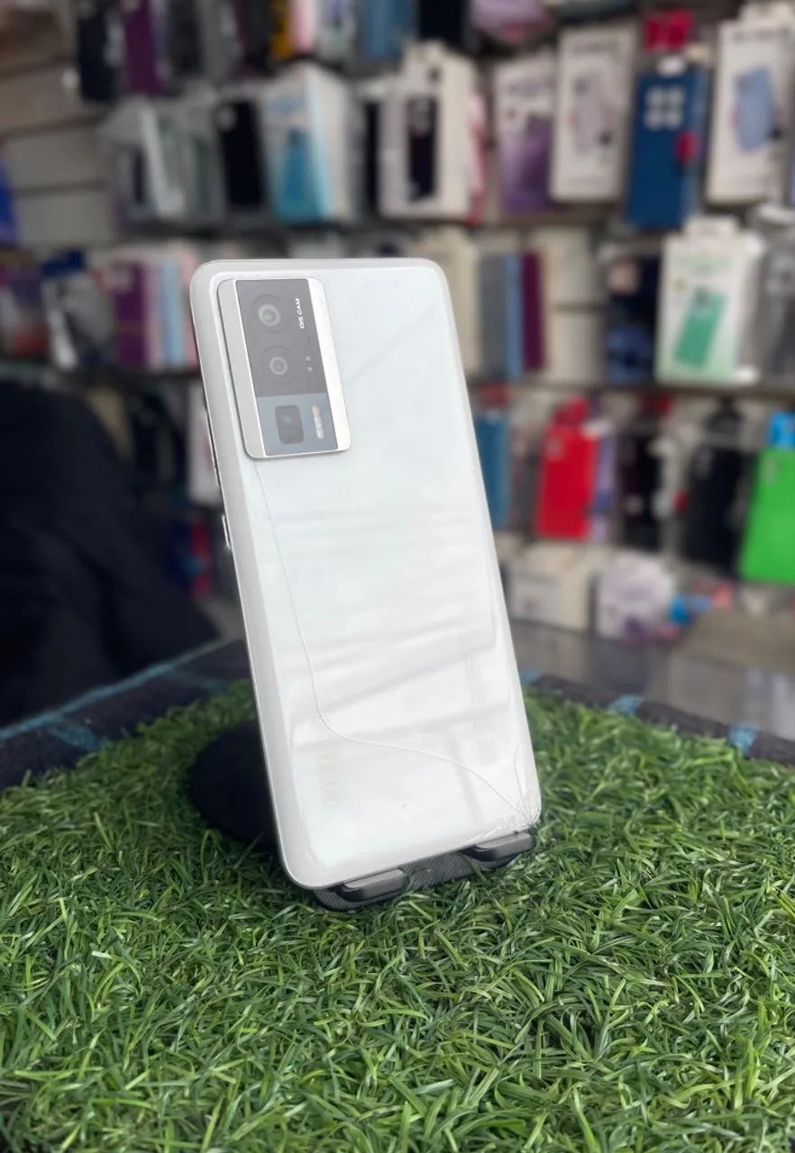 Poco F5 Pro - Foto 3