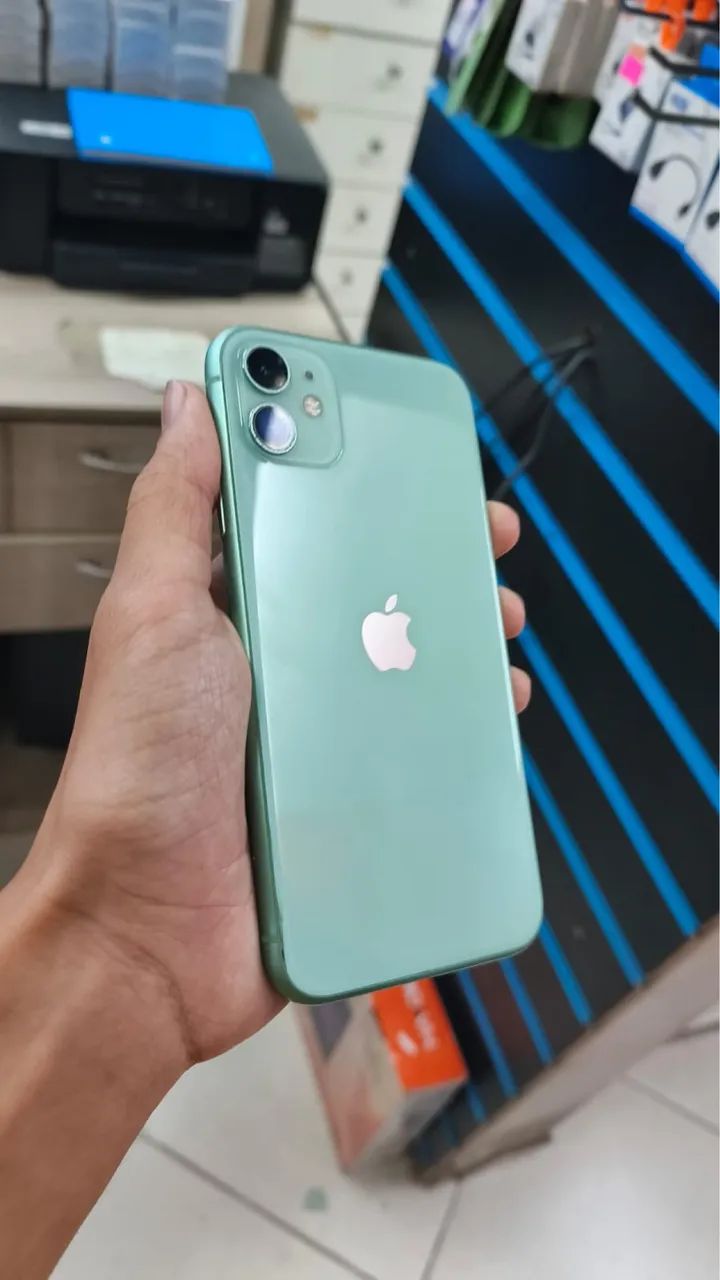 iphone 11 100% com Caixa - Foto 4