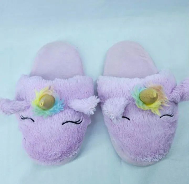 Pantufa, Tiara e asa de unicórnio 