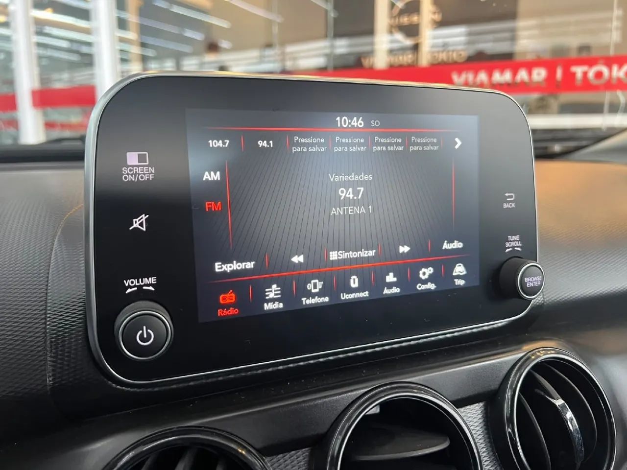Fiat Cronos Drive 1.0 6V, foto 9 de 18