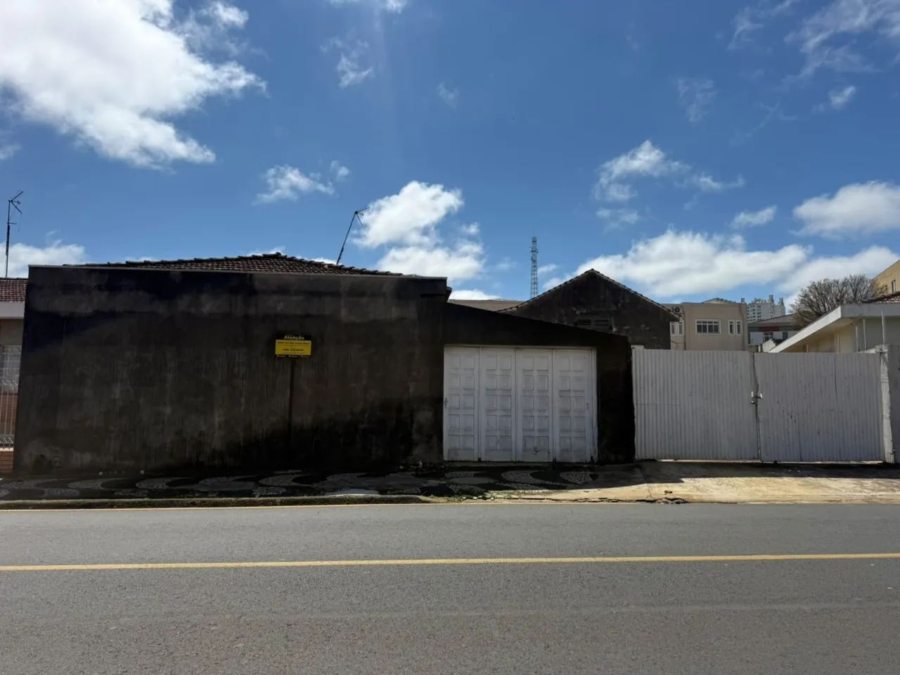 TERRENO PARA LOCAÇÃO NO CENTRO