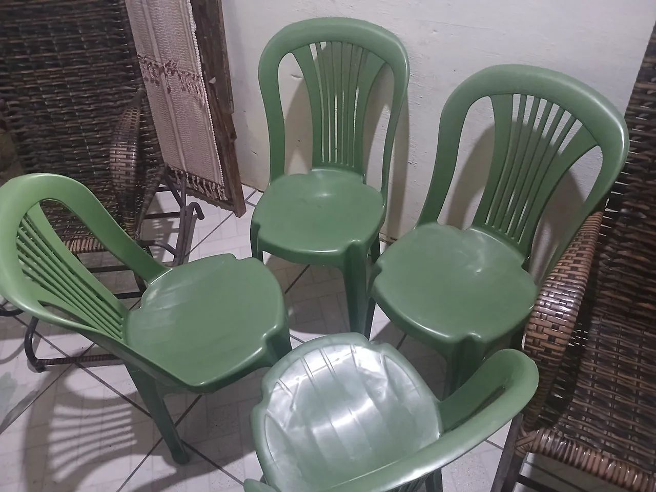 Jogo de cadeiras bistrô de plástico