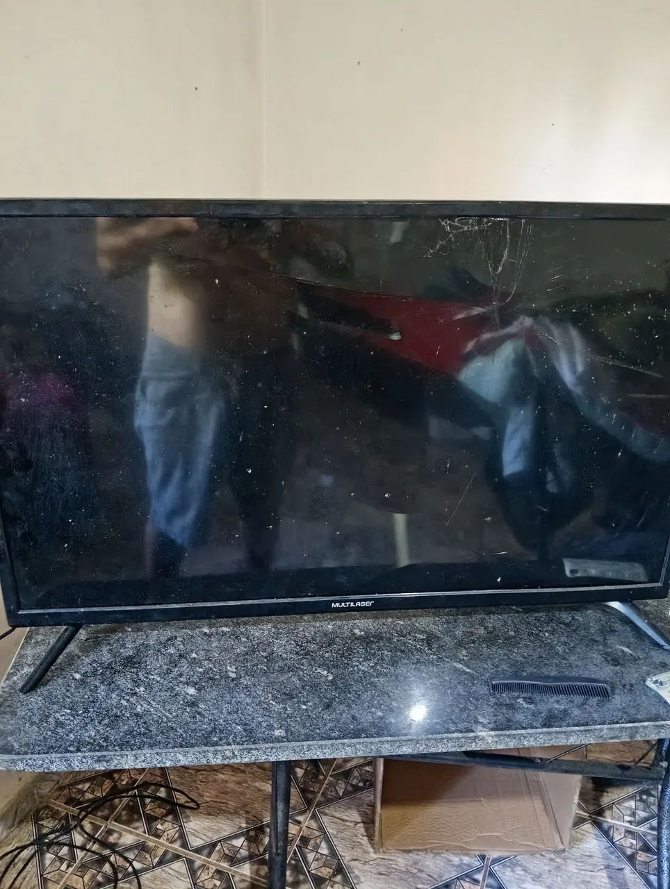 Vendo tv 32 polegadas barato pra retirada de peças  - Foto 3