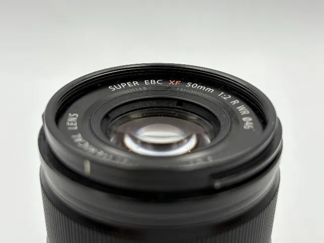 Lente Fuji 50mmF2 WR R em excelente estado