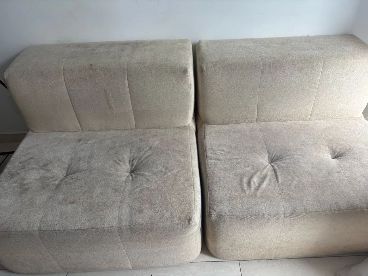 Sofá modular 2 lugares bege - Foto 2