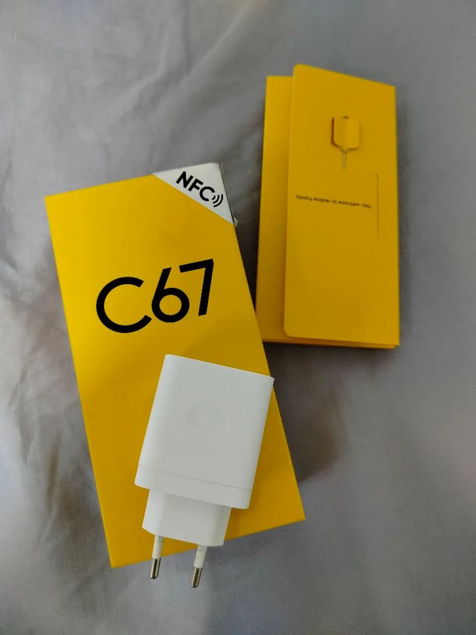 Vendo celular realme c67 