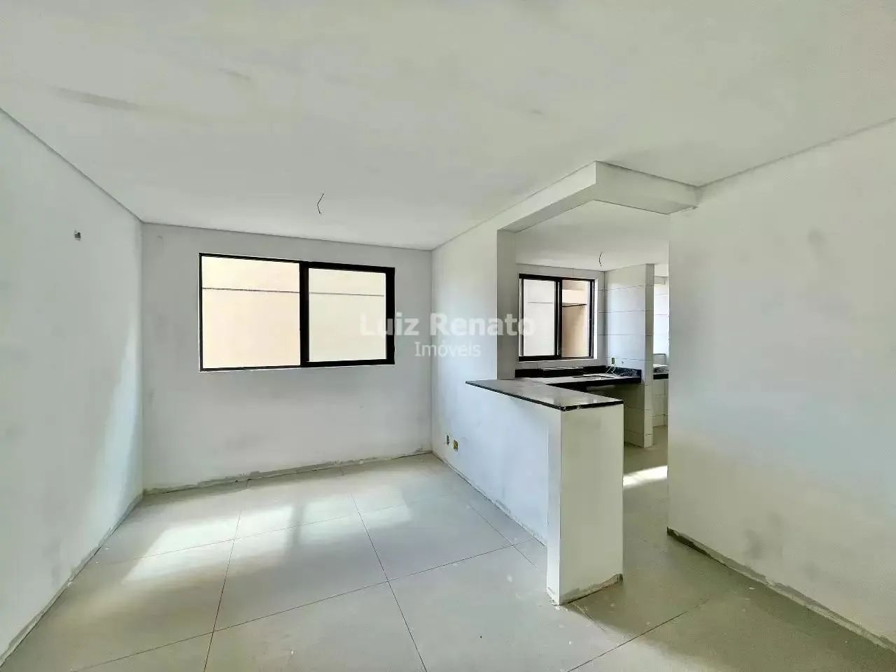 Apartamento à venda no bairro Cruzeiro - Foto 2