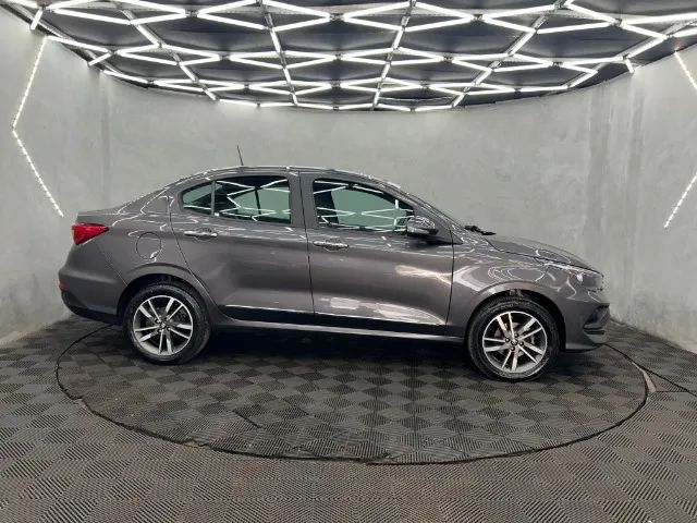 Fiat Cronos Precision 1.3 16V Flex Aut. 2024 - Foto 5