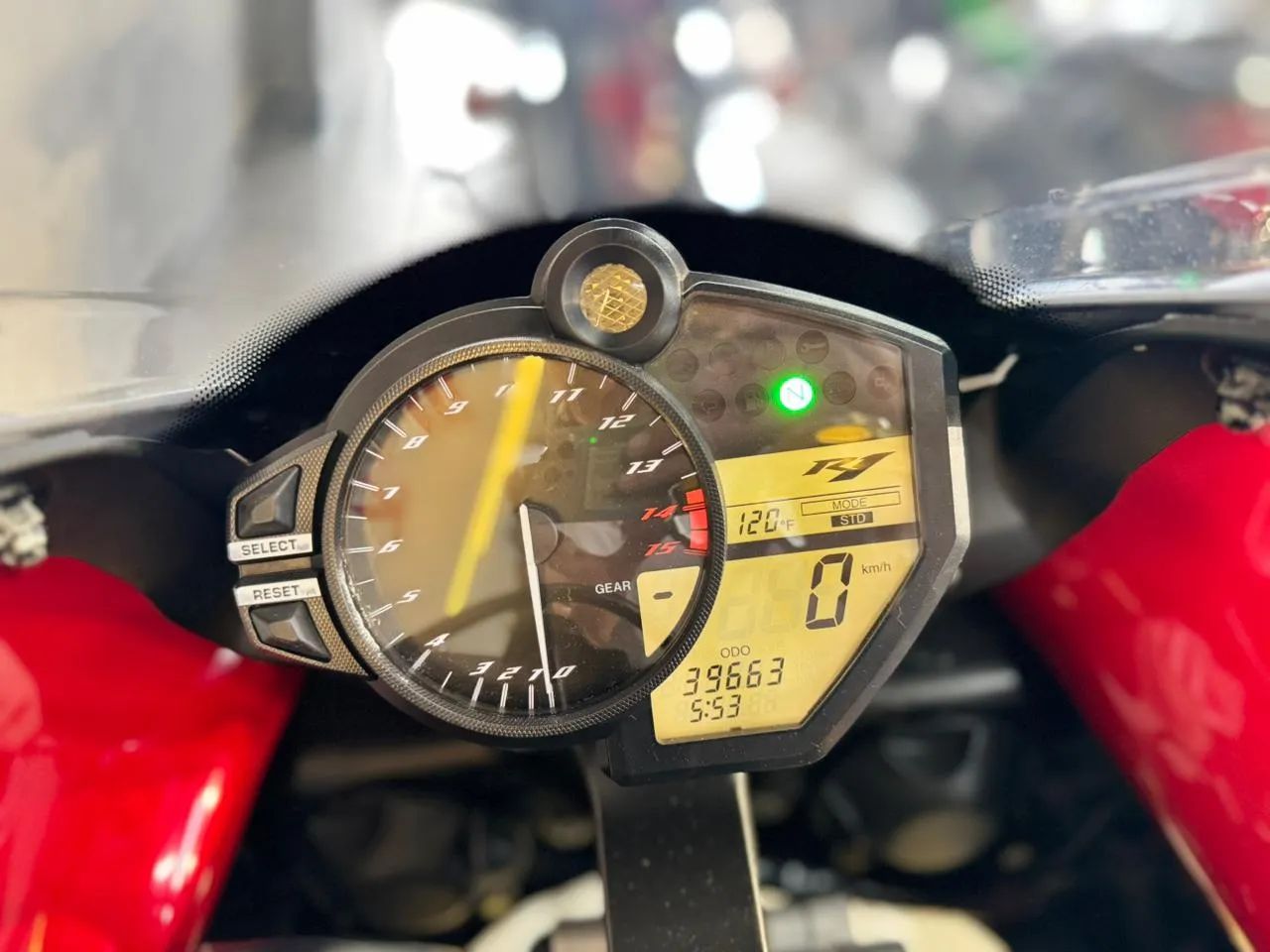YAMAHA YZF R1 1000  - 2009 - Foto 5