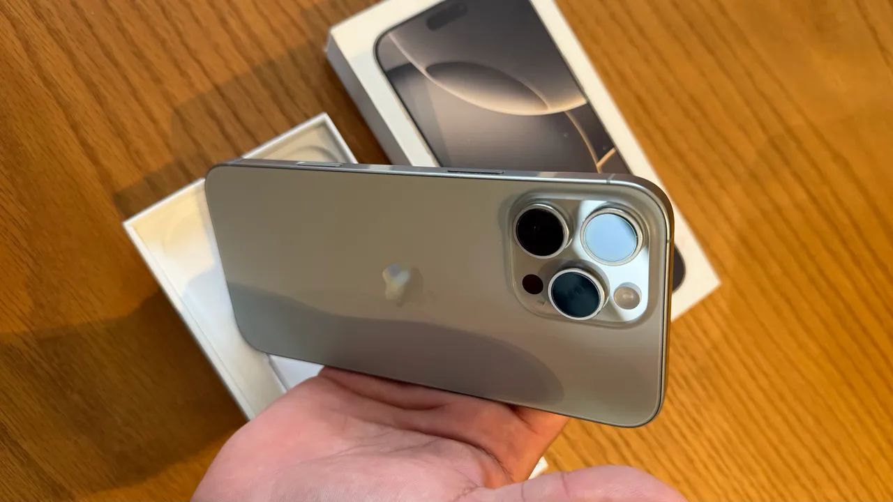 iPhone 16 Pro Max 256Gb Natural Titanium | Impecável + caixa - Foto 3