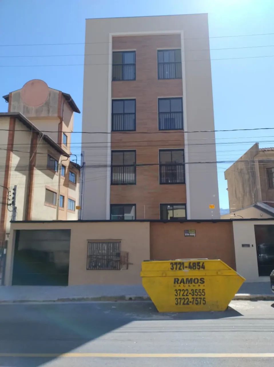 Excelente apartamento á venda no Jardim Vitória em Poços de Caldas MG.