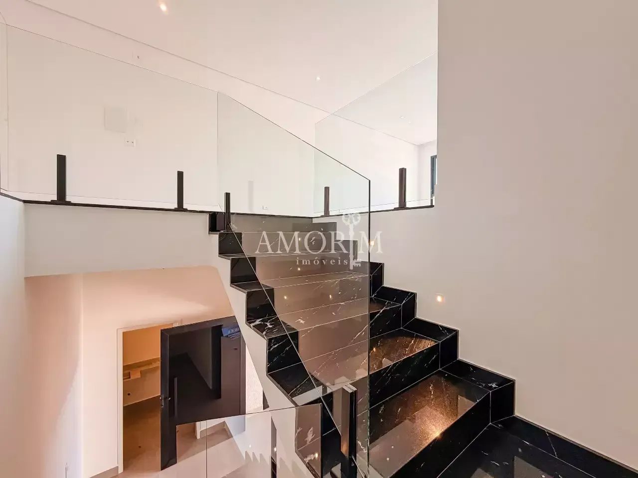 Casa com 3 suites e piscina no portal dos ipes em cajamar - Foto 3