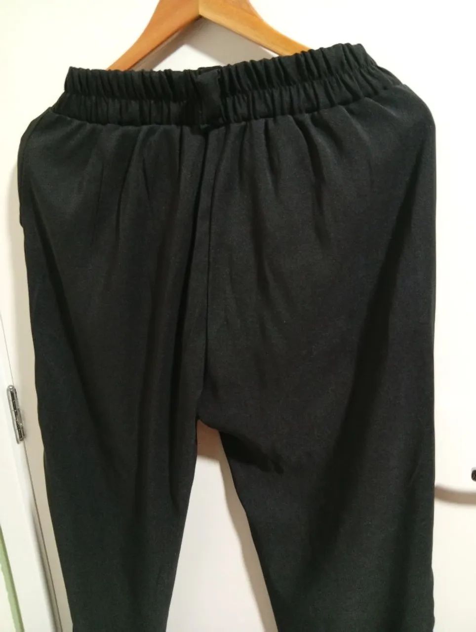 CALÇA PRETA FEMININA  - Foto 4