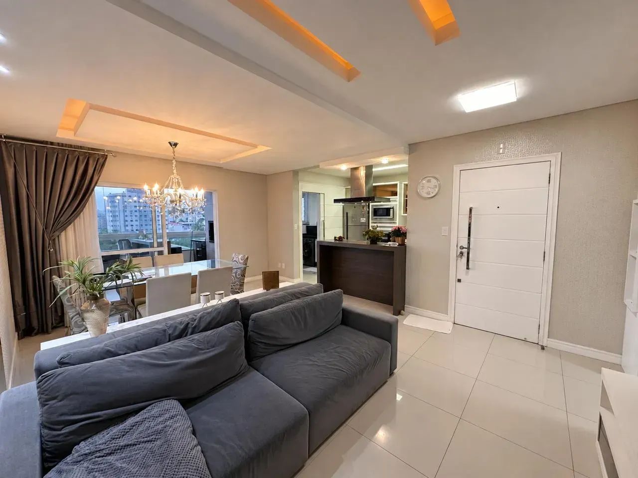 Apartamento à venda de 2 dormitórios com suíte, sacada com churrasqueira e garagem em São  - Foto 5