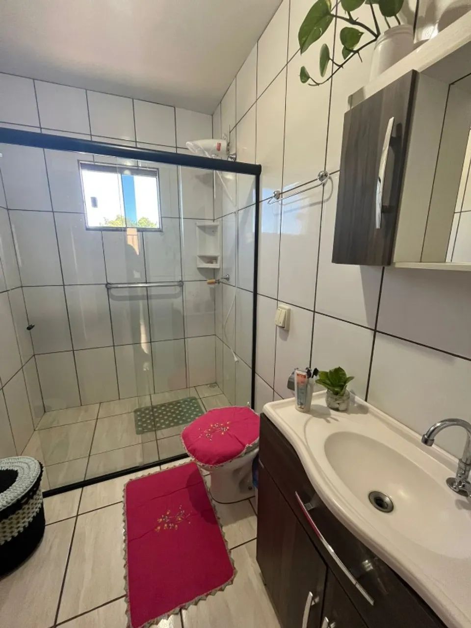 Ampla casa com 05 quartos em terreno grande - Foto 5