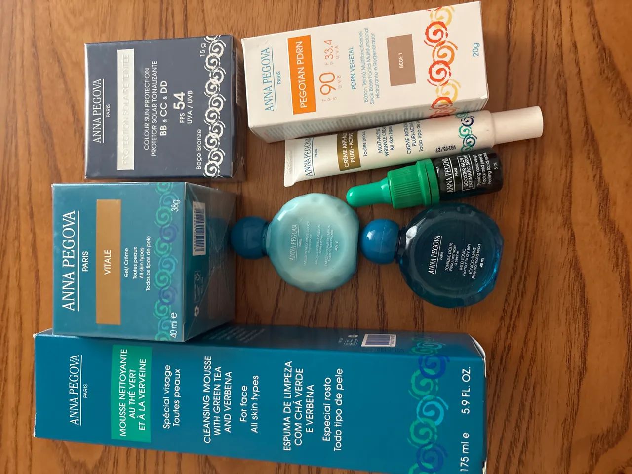 Produtos Anna Pegova à venda ? cuidados faciais e proteção solar