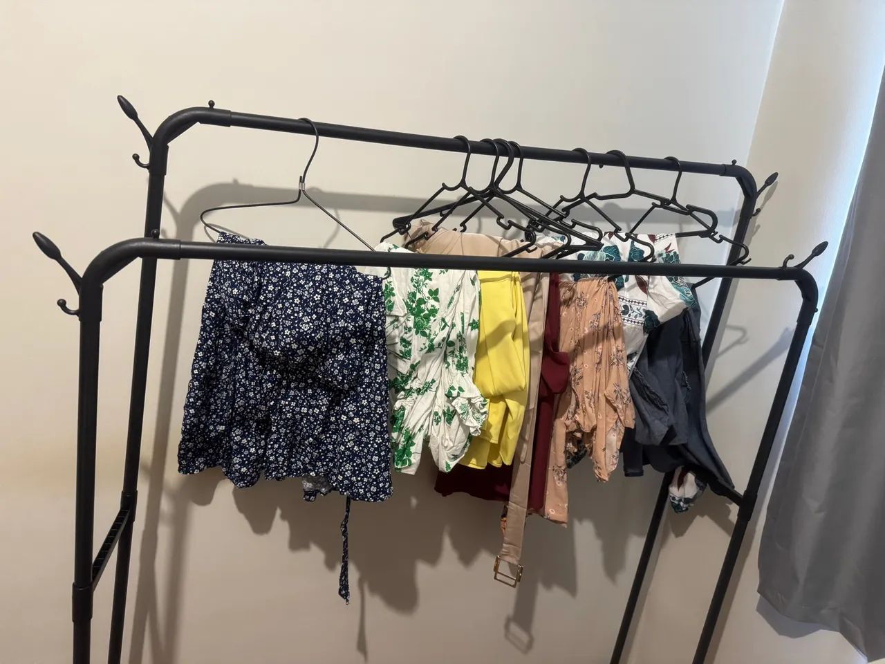 Arara para roupas - Foto 2