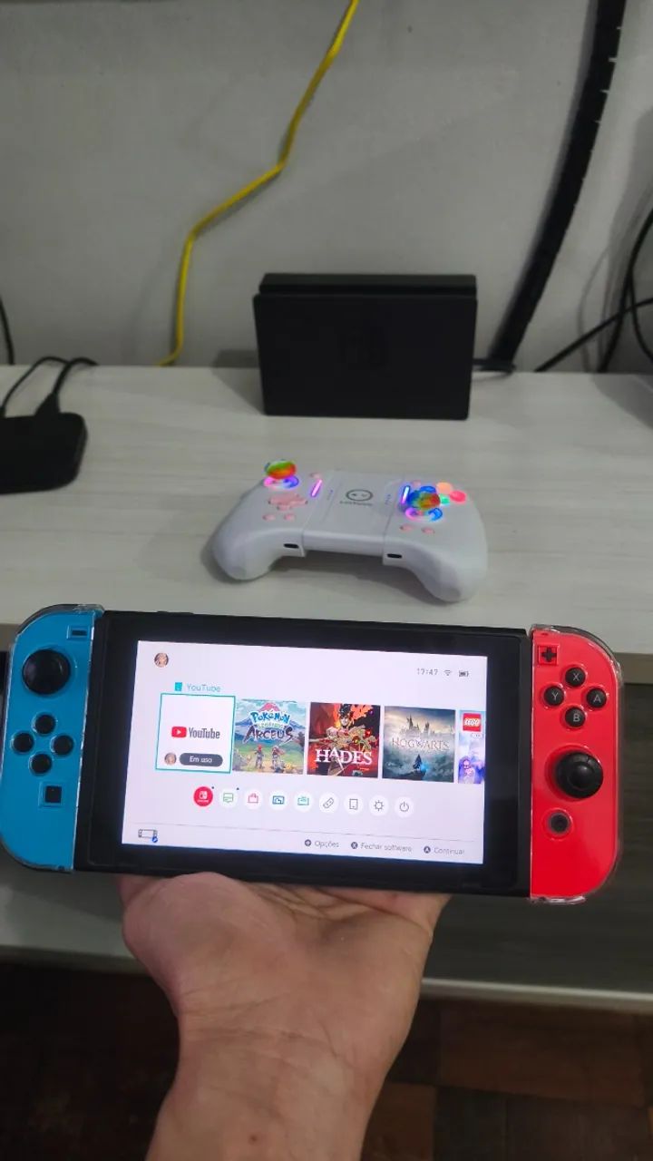 Vende-se Nintendo Switch V2 (Com 6 Acessórios* EXTRAS) - Foto 3