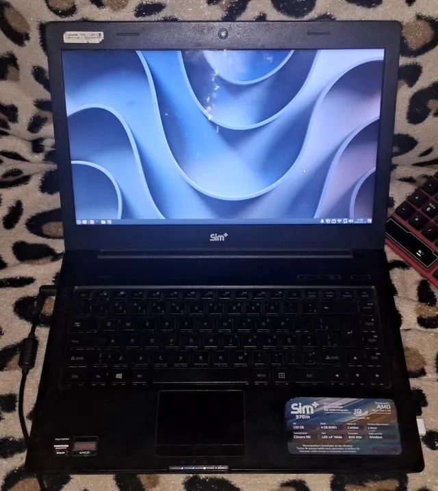 Notebook Positivo Sim+ | 4GB RAM | Linux Mint 