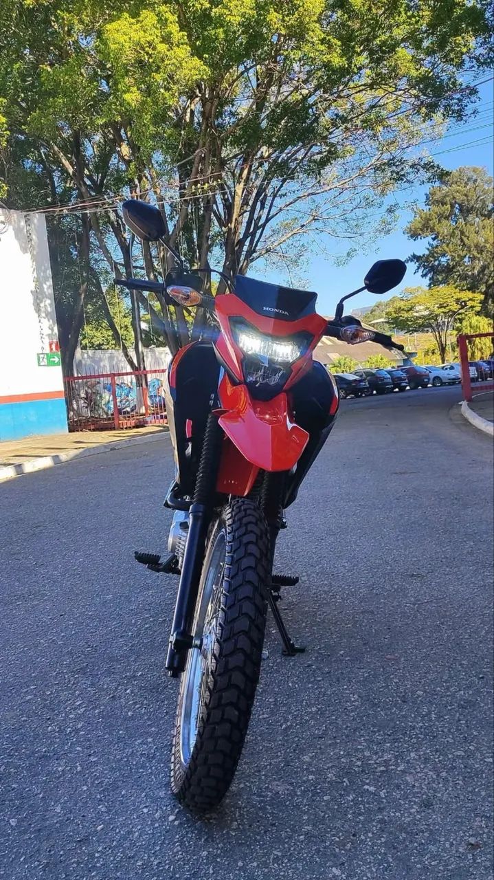 bros 160