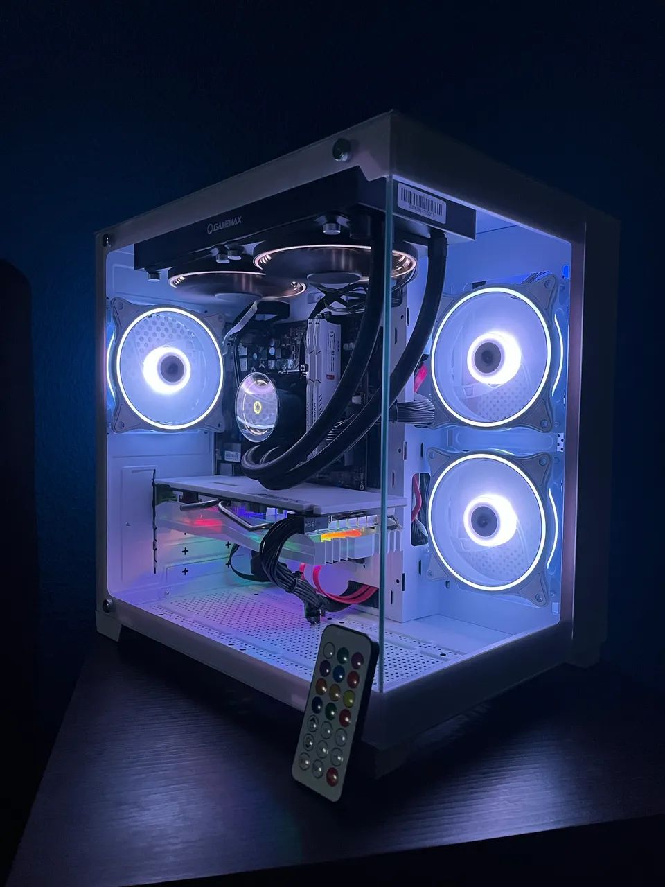 PC Gamer White i7 4790 | RX 580 8GB | 16GB SSD + HD Watercooler