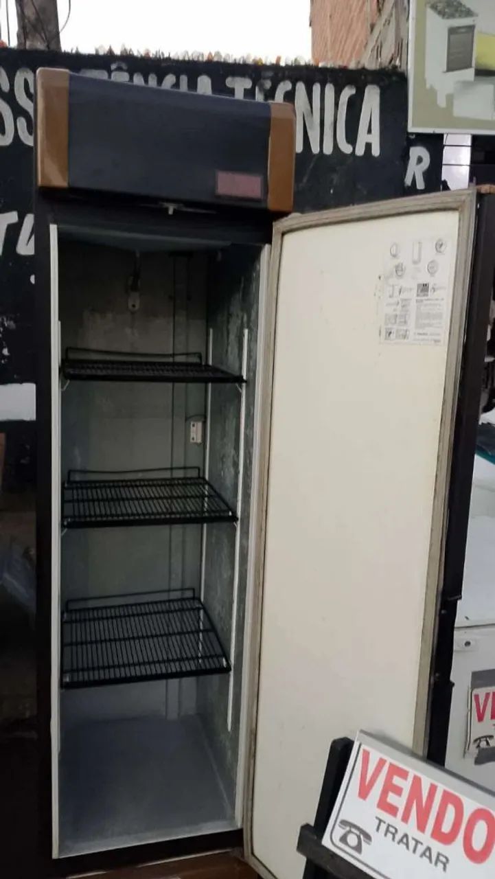 Freezer Vertical Metalfrio - Foto 2