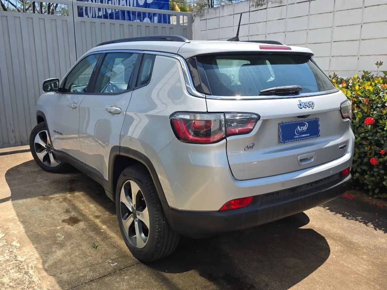 Jeep Compass Longitude 2.0 4X2 Flex 16V Aut. 2017 - Foto 4