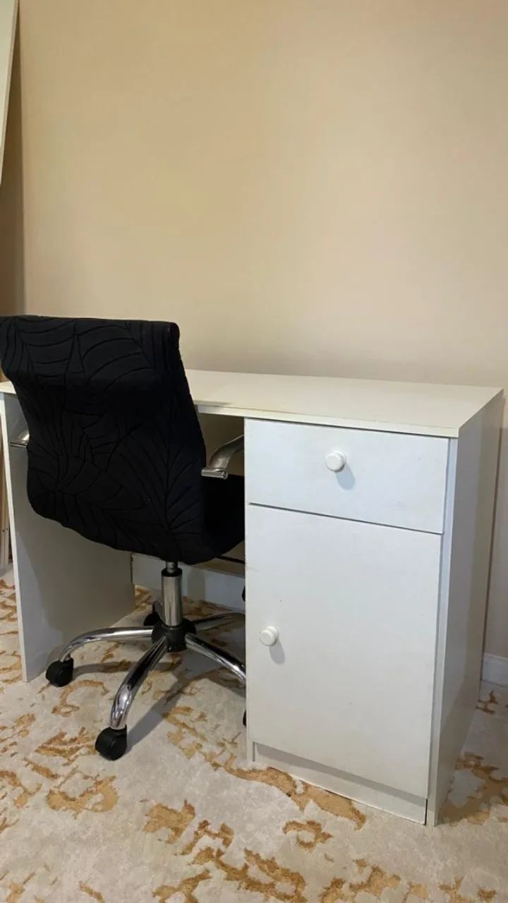 Mesa de escritório434778004344033283