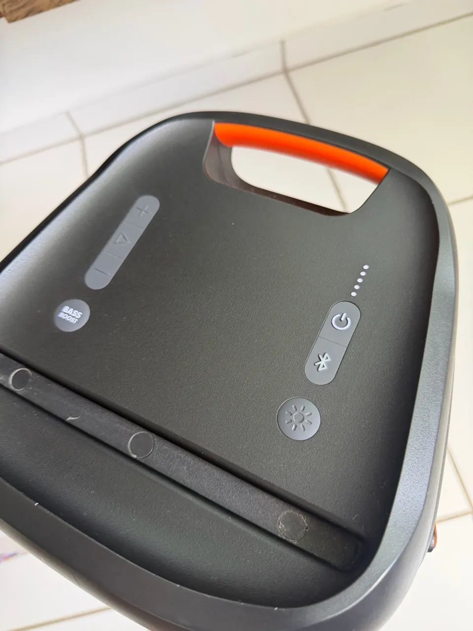 JBL  Partybox 100 