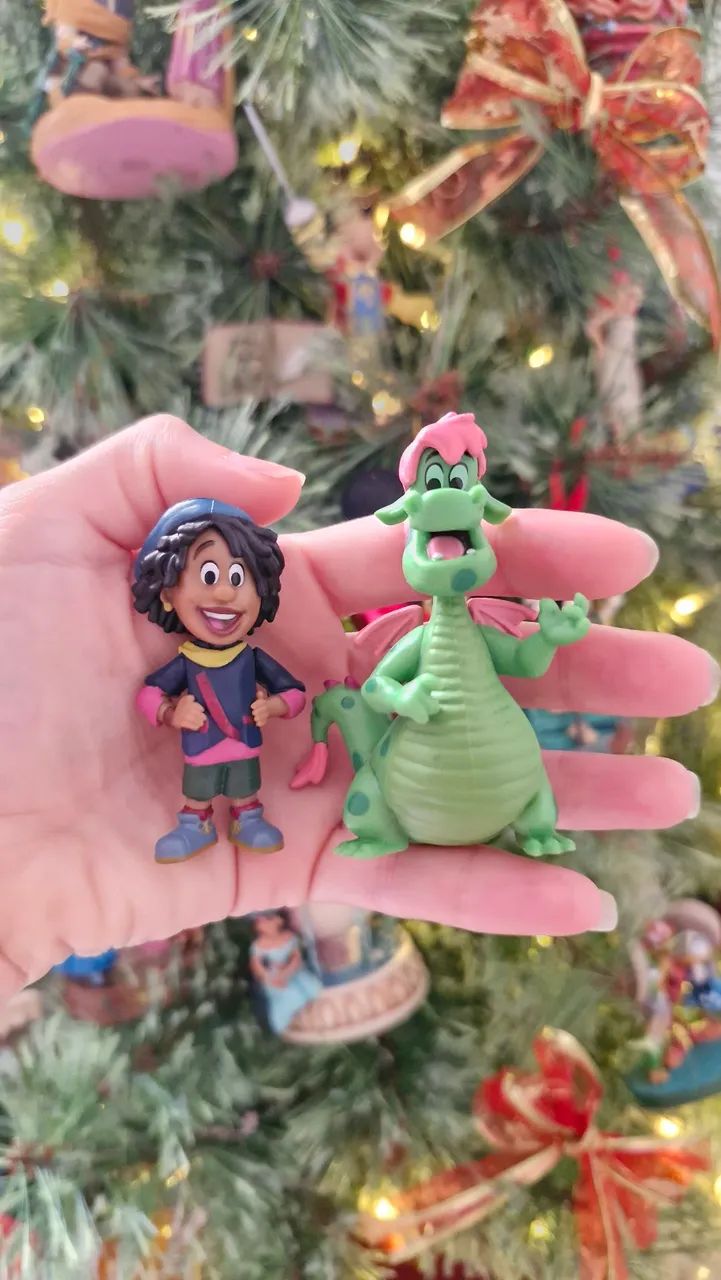 Miniaturas dos 100 anos Disney - Foto 3