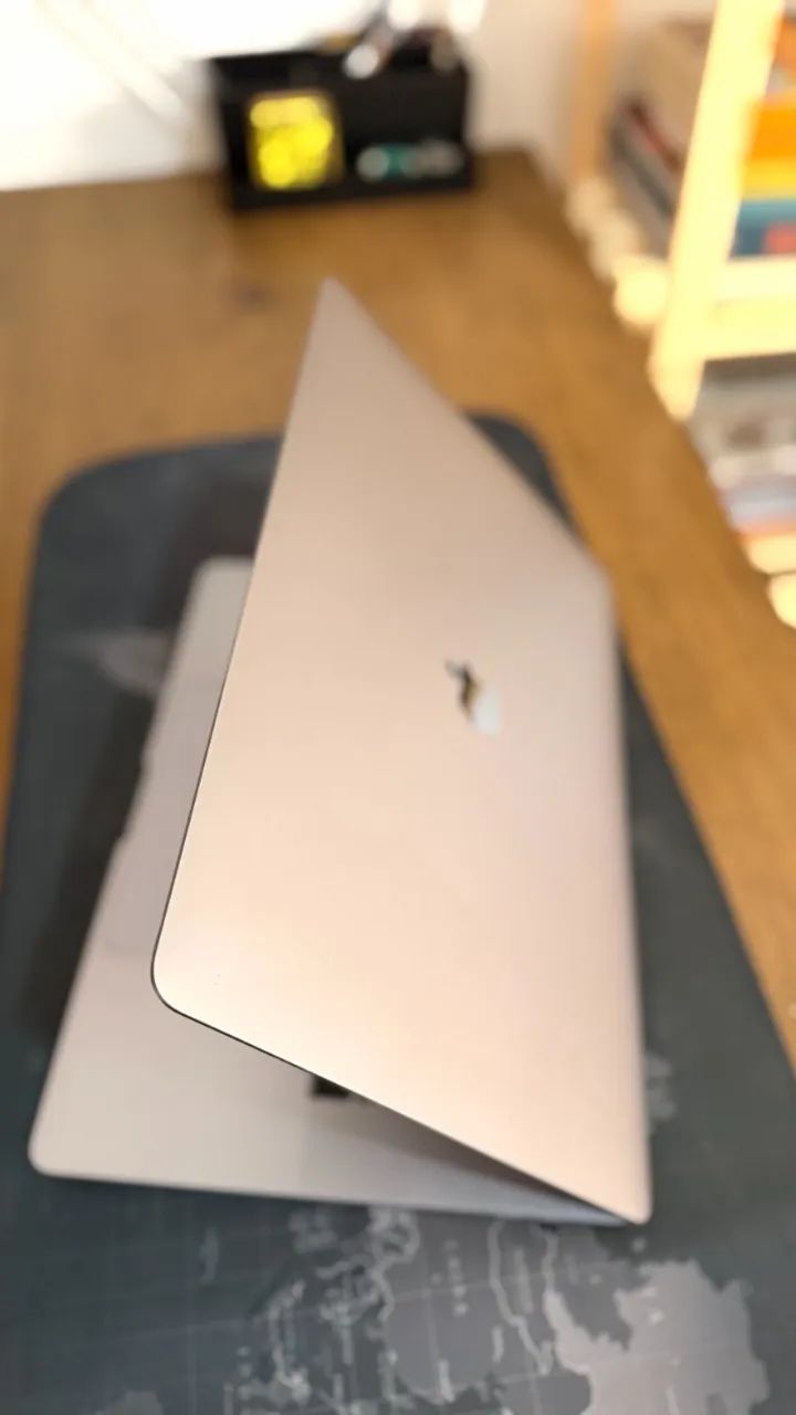 MacBook Pro 15 MacBook Pro 15