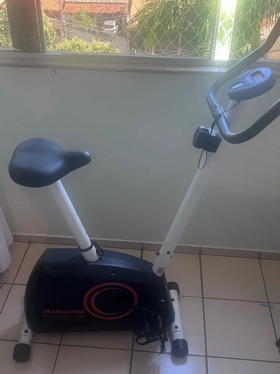Bicicleta Ergométrica Athletic Magnetron QP408V - Pouco uso - Foto 2