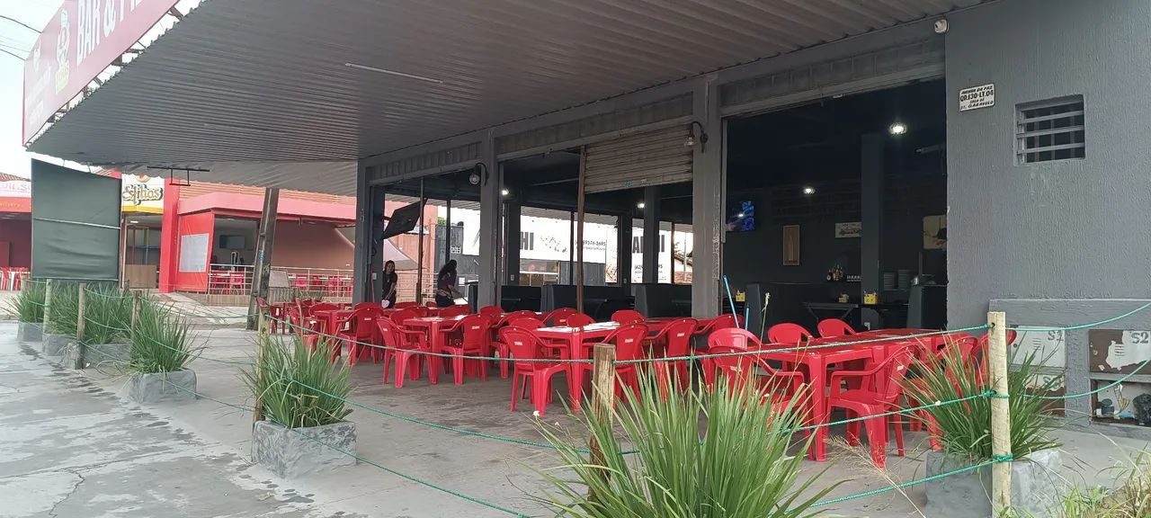 Oportunidade,Pizzaria funcionando(só de equipamentos tem + de 150 mil)