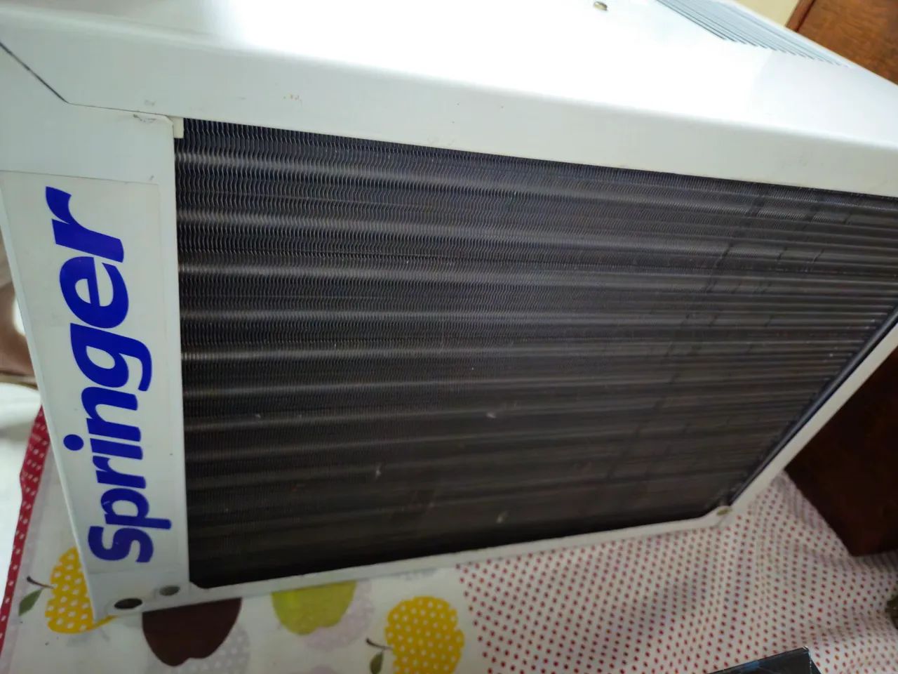AR CONDICIONADO DE JANELA 7500 BTUS - Foto 2