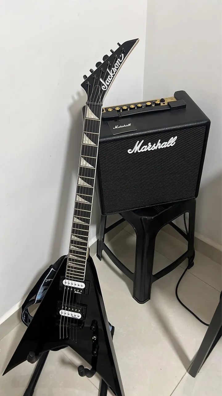 Jackson Flying V