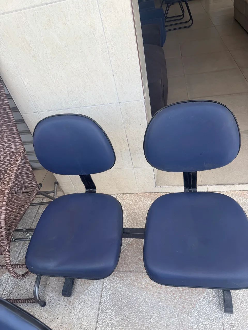 Longarina Executiva em Courino 2 Lugares Top de Linha